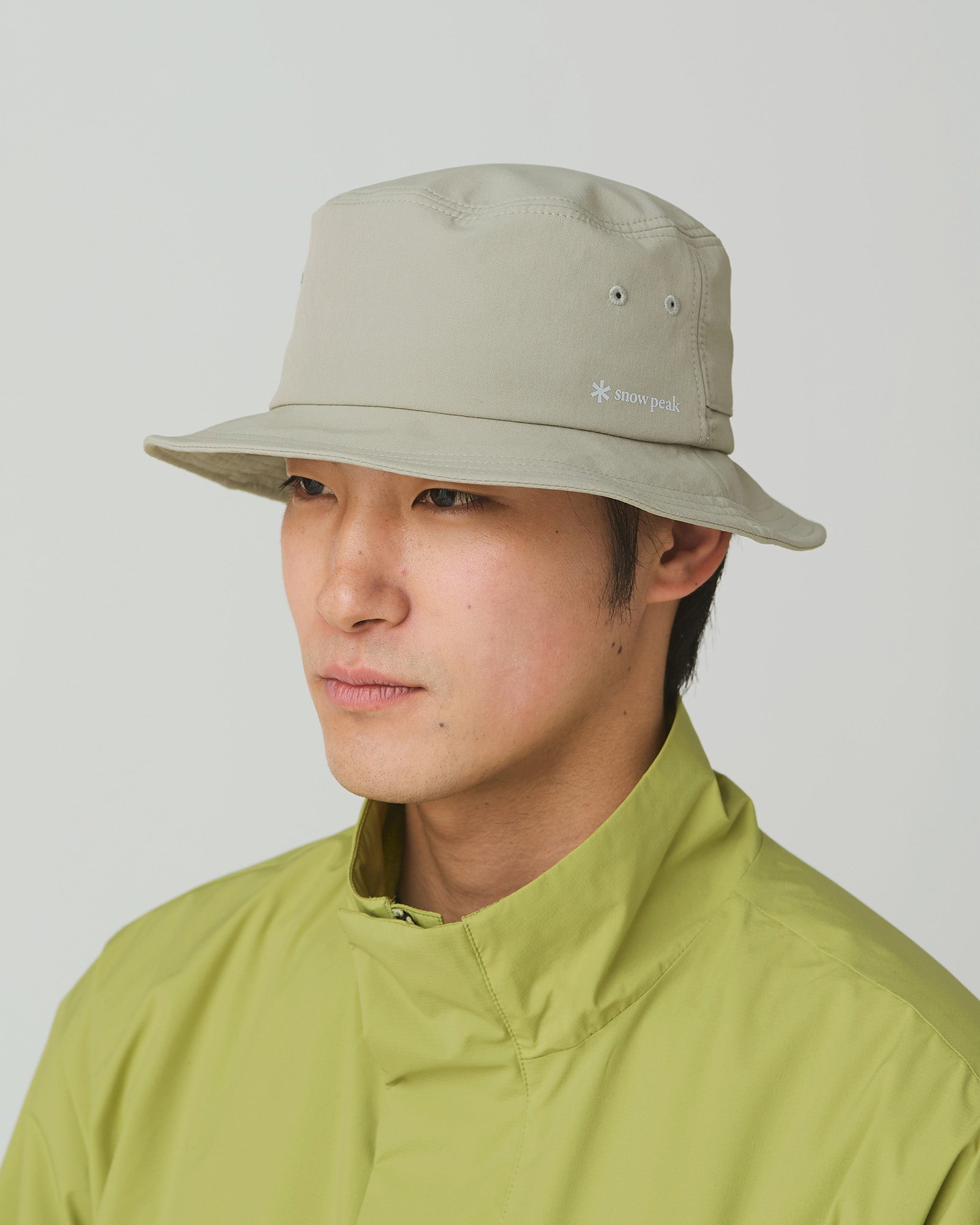 Water-Repellent Stretch Hat