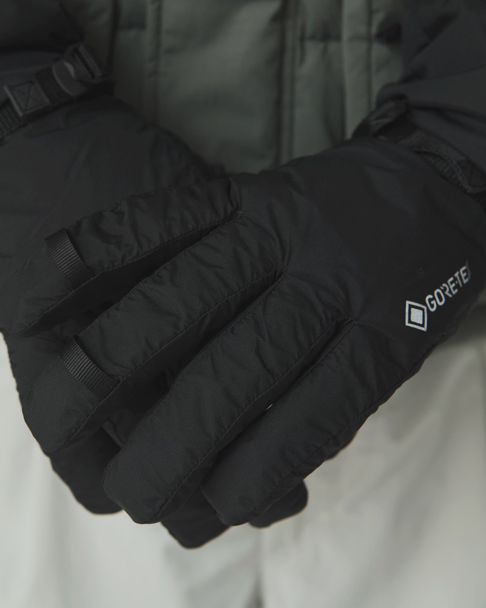 GORE-TEX Gloves