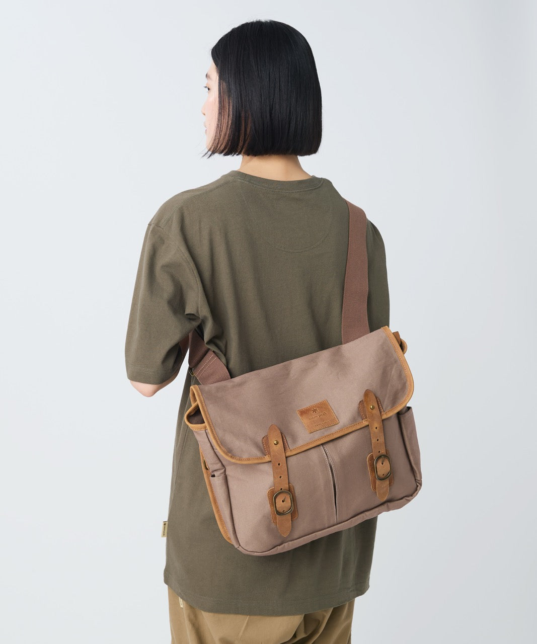 Field Game Shoulder Bag