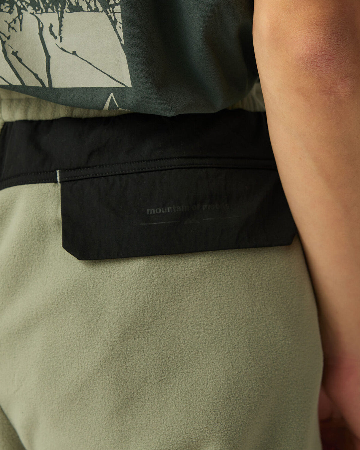 Mountain of Moods Fleece Pants