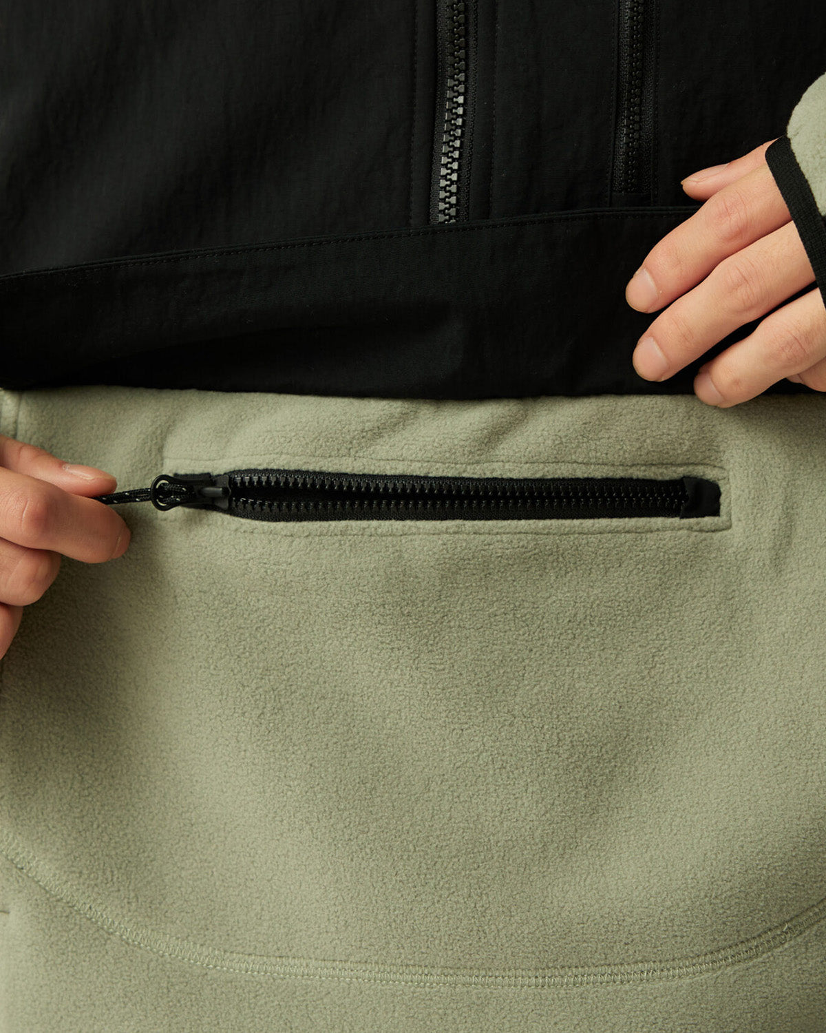 Mountain of Moods Fleece Pullover