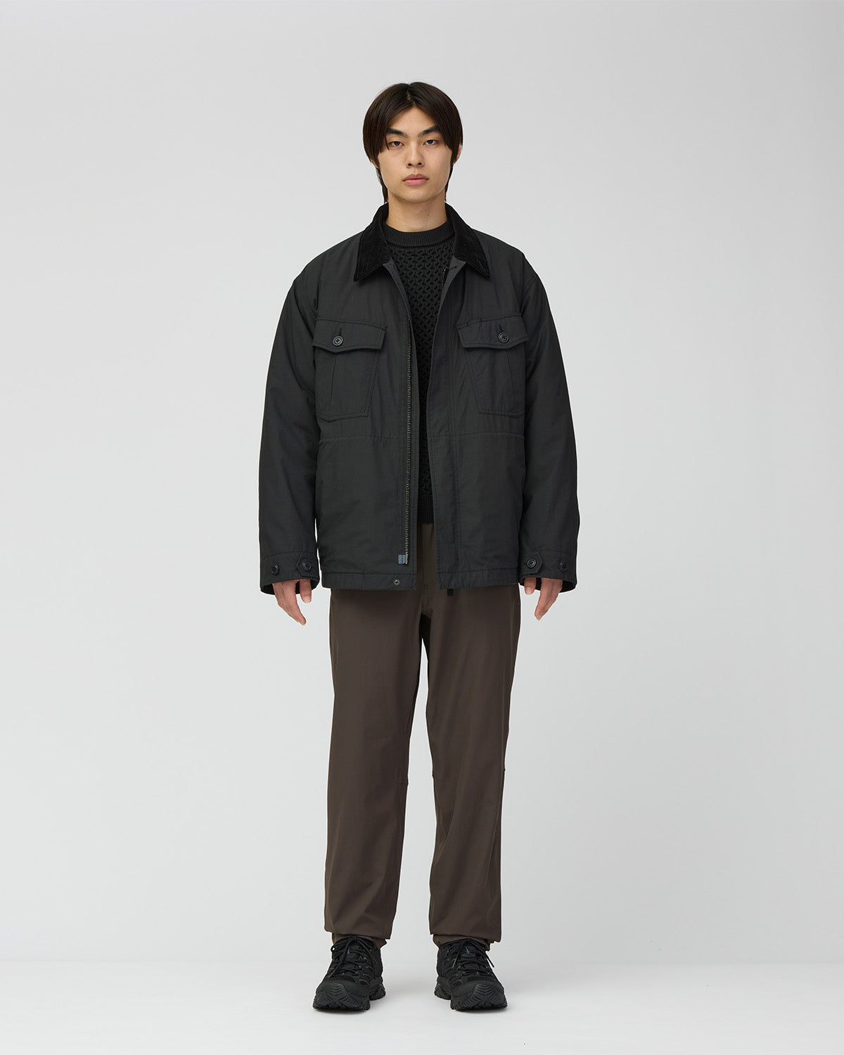 Water-Repellent Stretch Tapered Pants