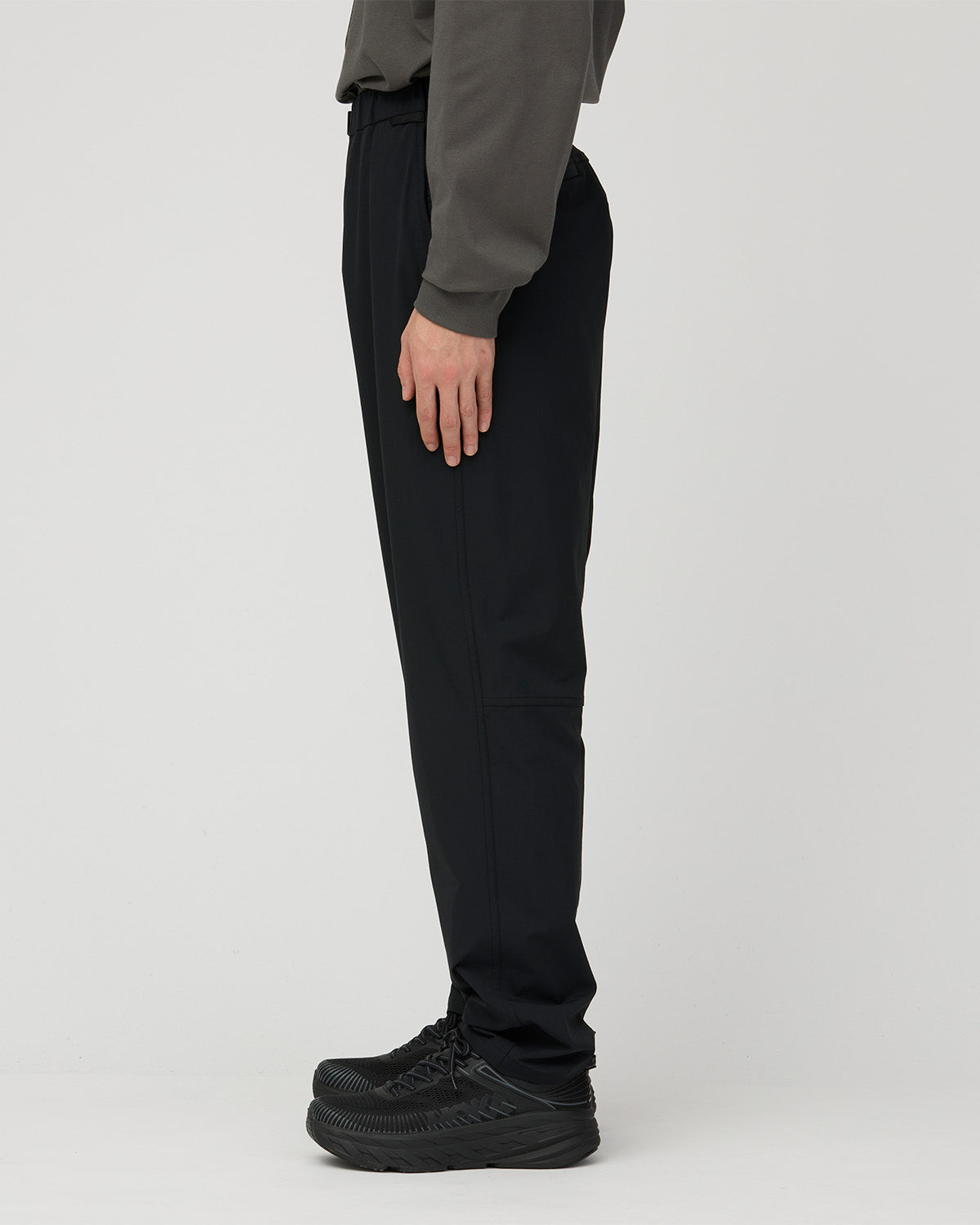 Water-Repellent Stretch Tapered Pants