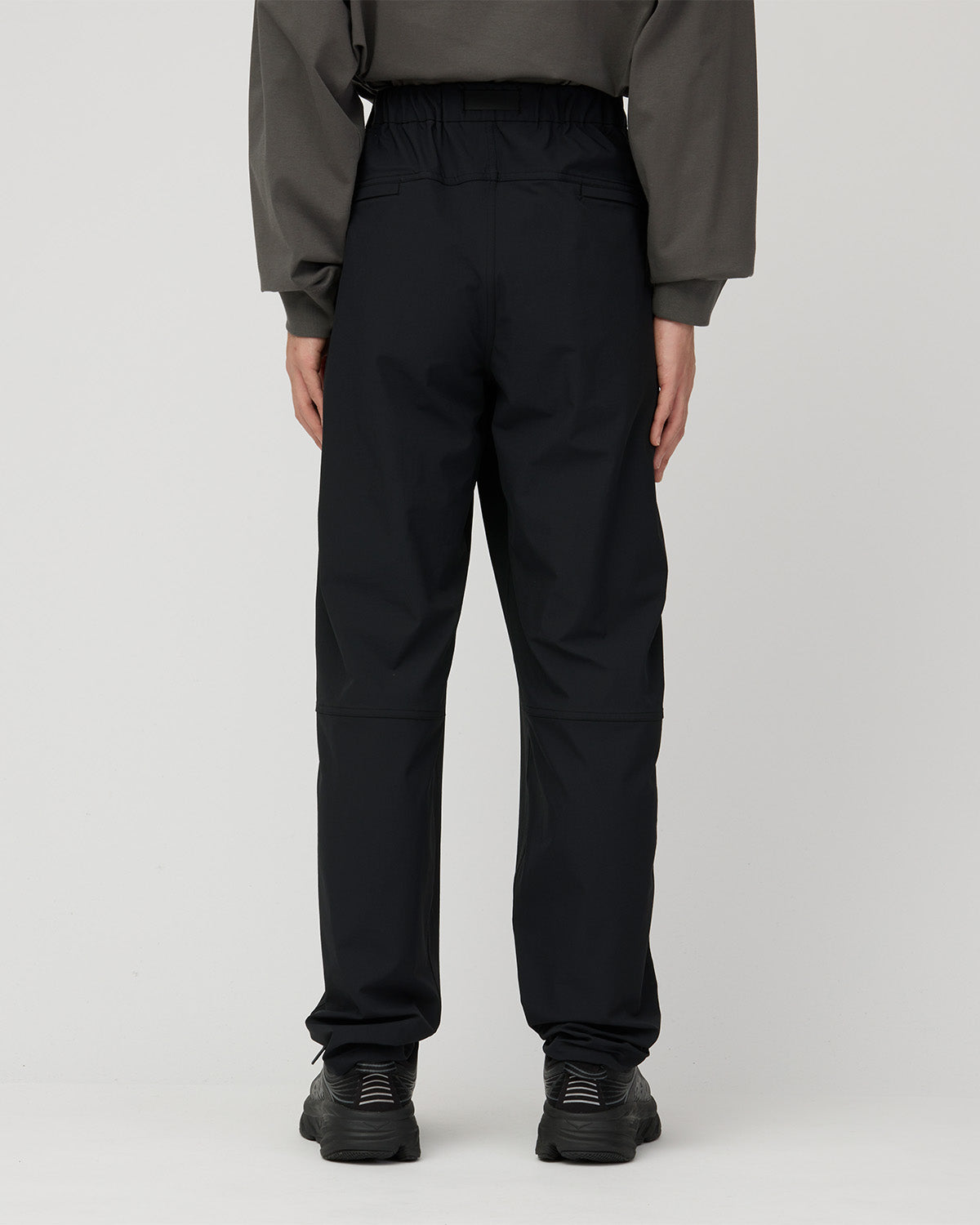 Water-Repellent Stretch Tapered Pants