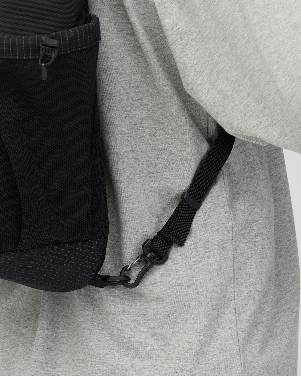 Grid Sling Bag