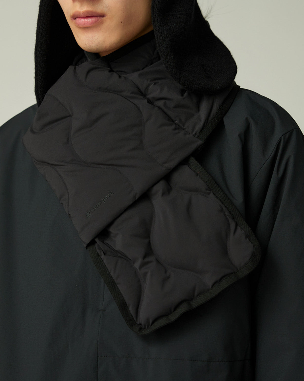 Seamless Quilted Down Stole