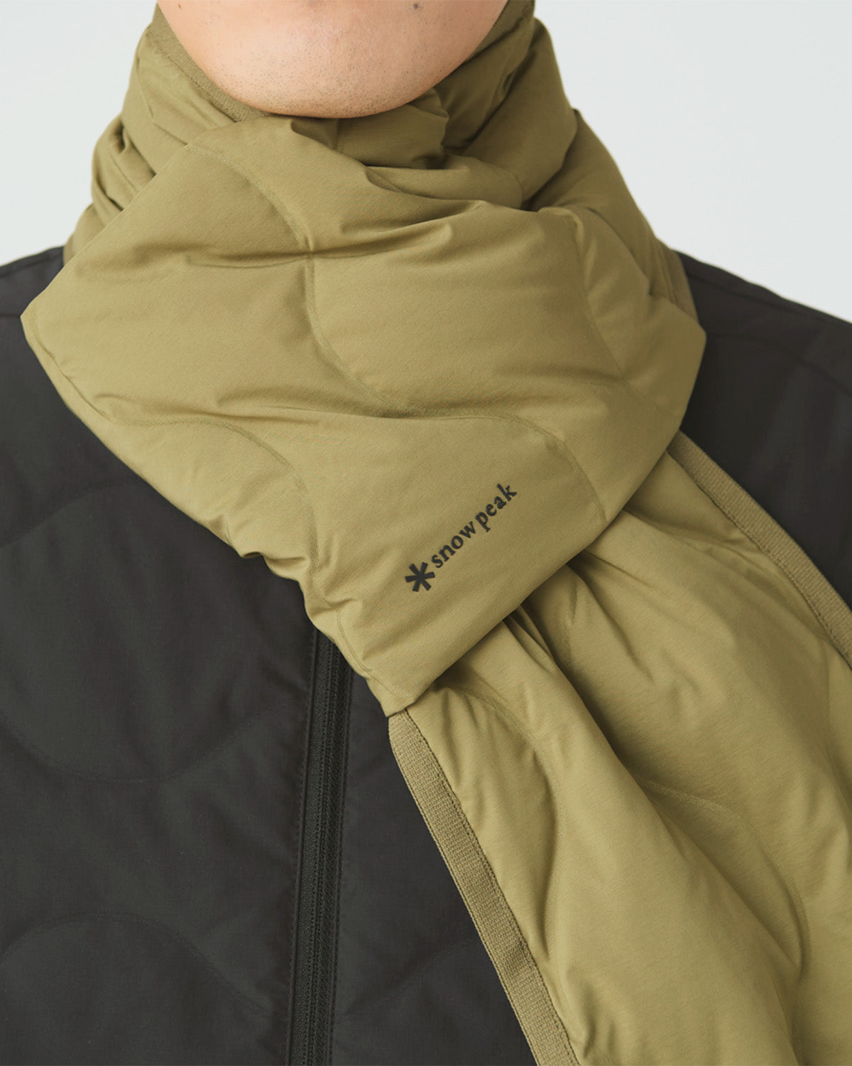 Seamless Quilted Down Stole