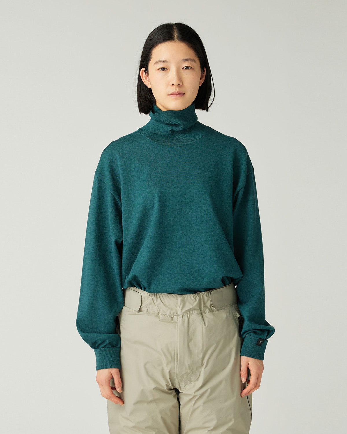 新品　BRIEFING SHAGGY LOGO TURTLENECK KNIT WOMEN'S SHAGGY LOGO TURTLENECK KNIT（ウィメンズ シャギー ロゴ