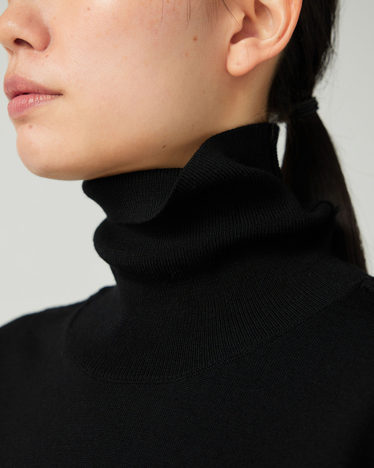 Washable Wool Turtleneck Knit