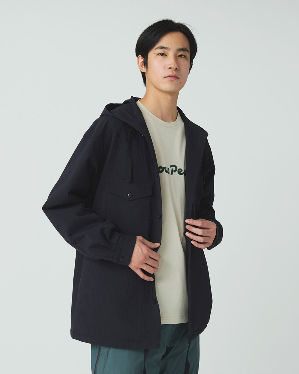 Easy Cloth Hooded Shirt