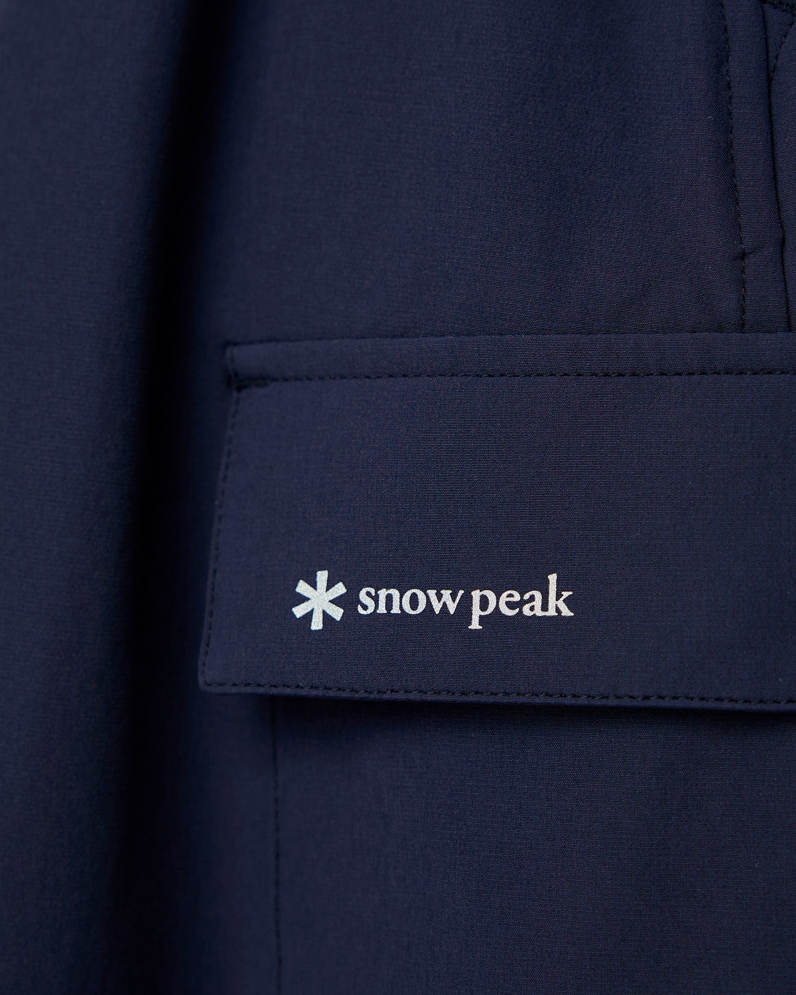 Water-Repellent Stretch Skirt