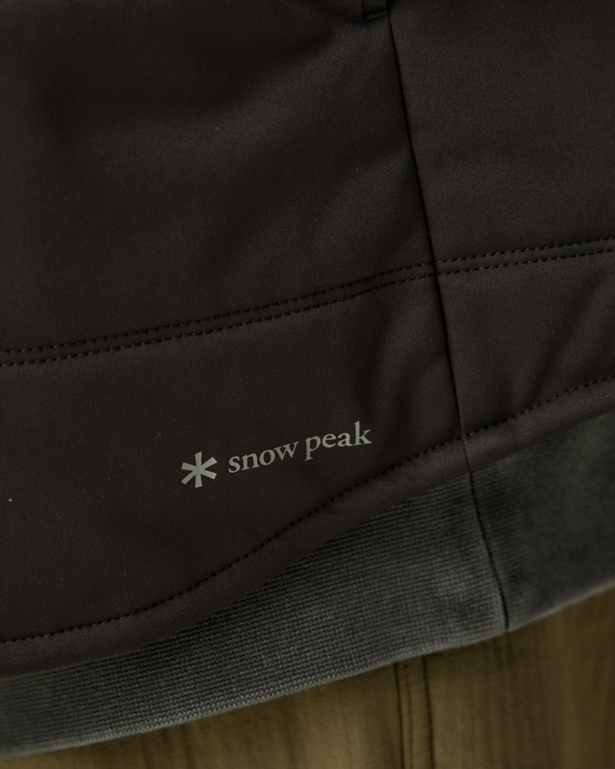 Flexible Insulated Shirt | Snow Peak