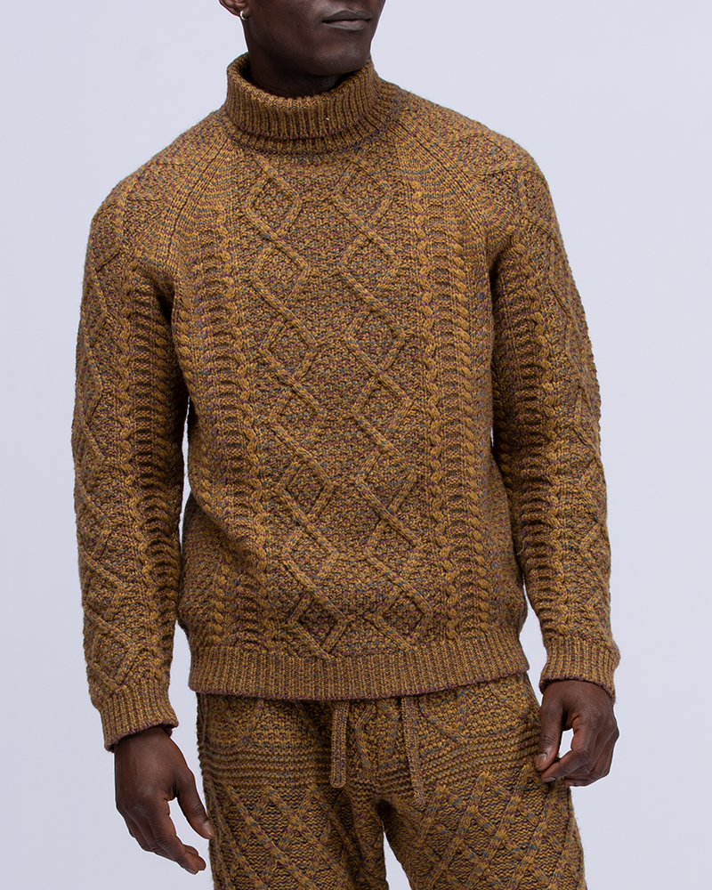 Alpaca 2025 turtleneck sweater