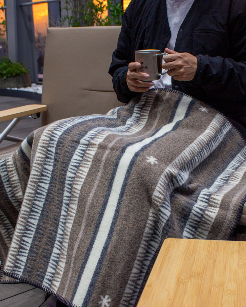 AW22 Snow Peak x Pendleton Icon Blanket Snow Peak
