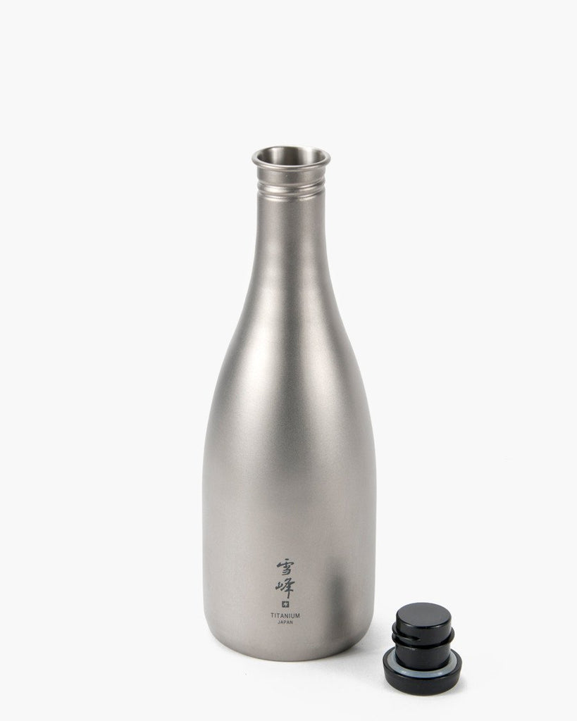 Titanium Saké Bottle - Snow Peak